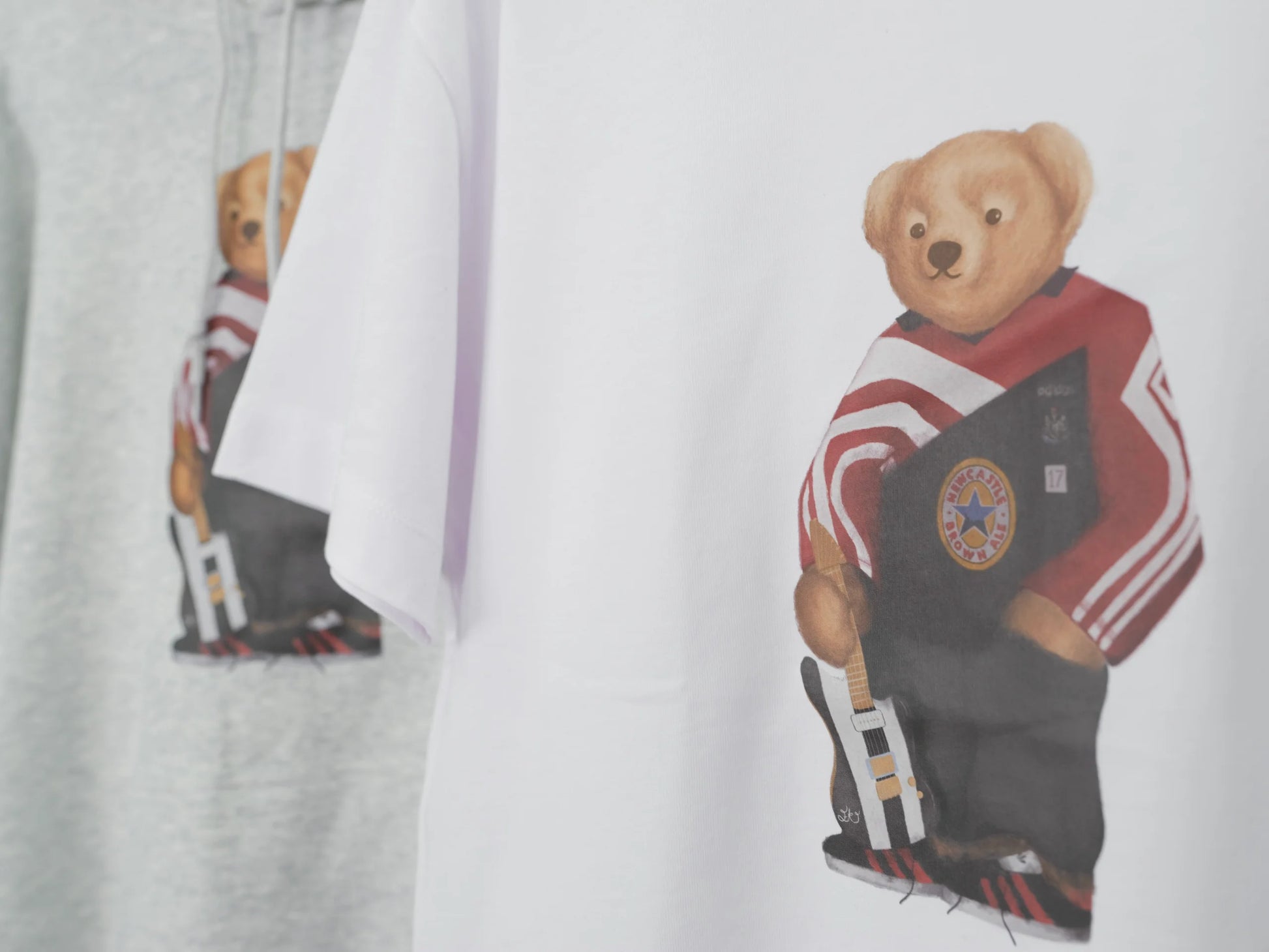 Ted’s Sam Fender 2024 White T-shirt