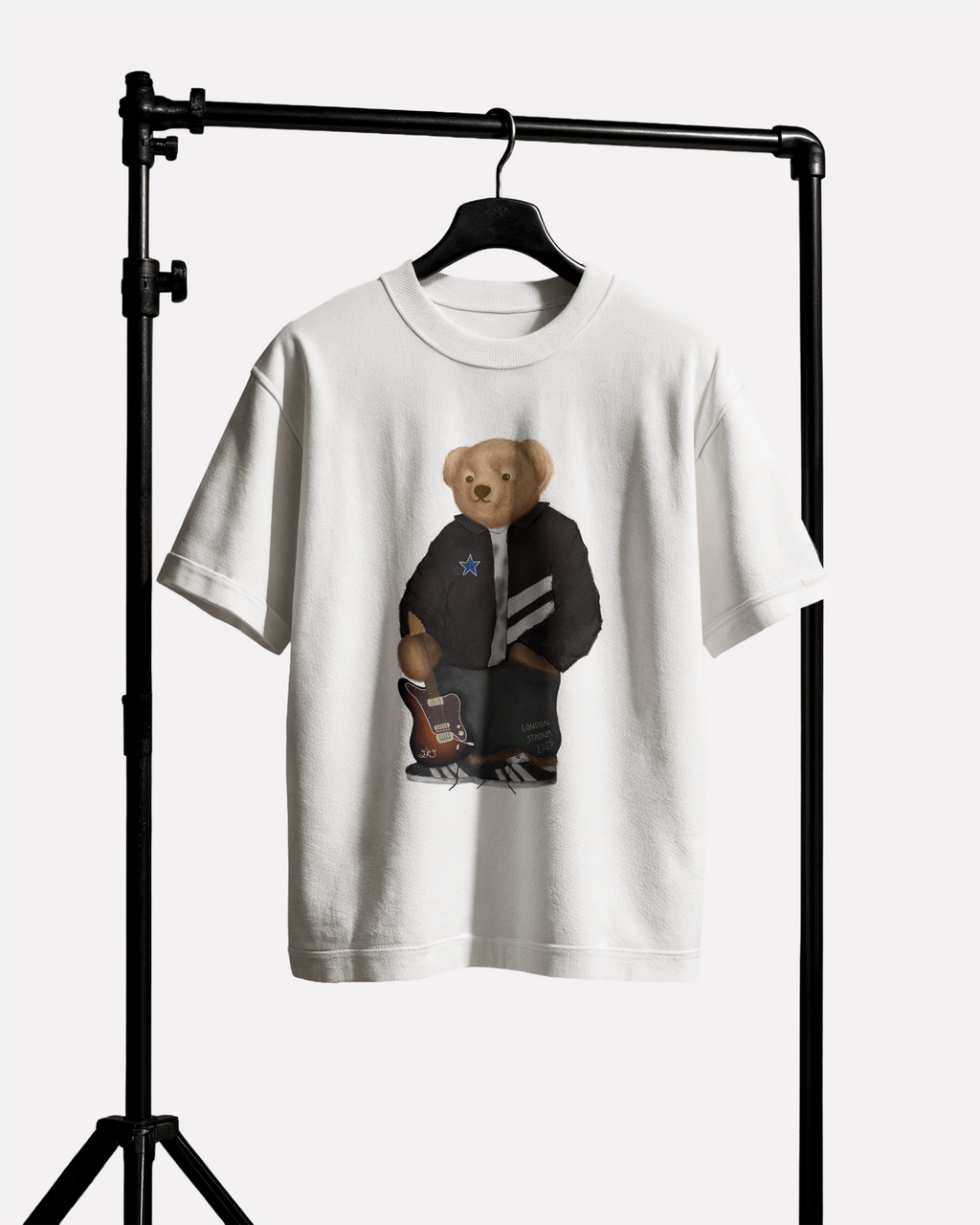 Ted’s Sam Fender London Stadium White T-shirt